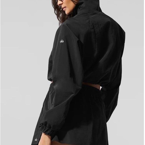 Alo Yoga Alumni Cropped ¼ Zip Pullover – Black, Size M - Picture 1 of 4